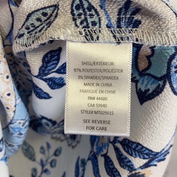 Fourteenth Place: Floral Cold Shoulder Top| Sz M - Picture 8 of 11